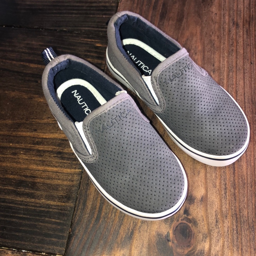 Nautica toddler shoes